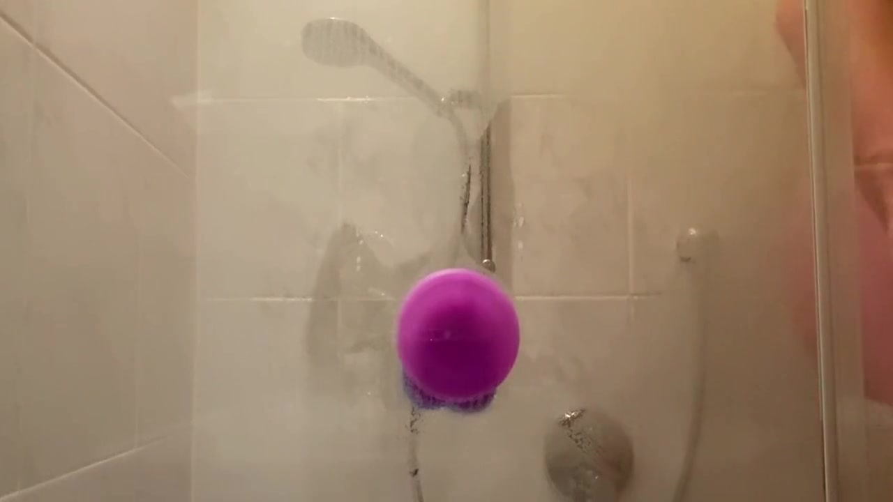 Big Bubble Butt Shower Dildo Fuck