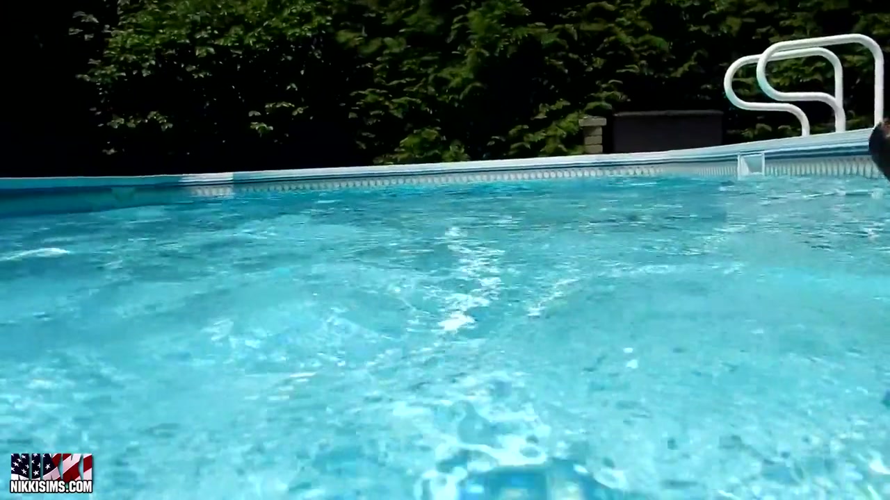 Nippi Swims