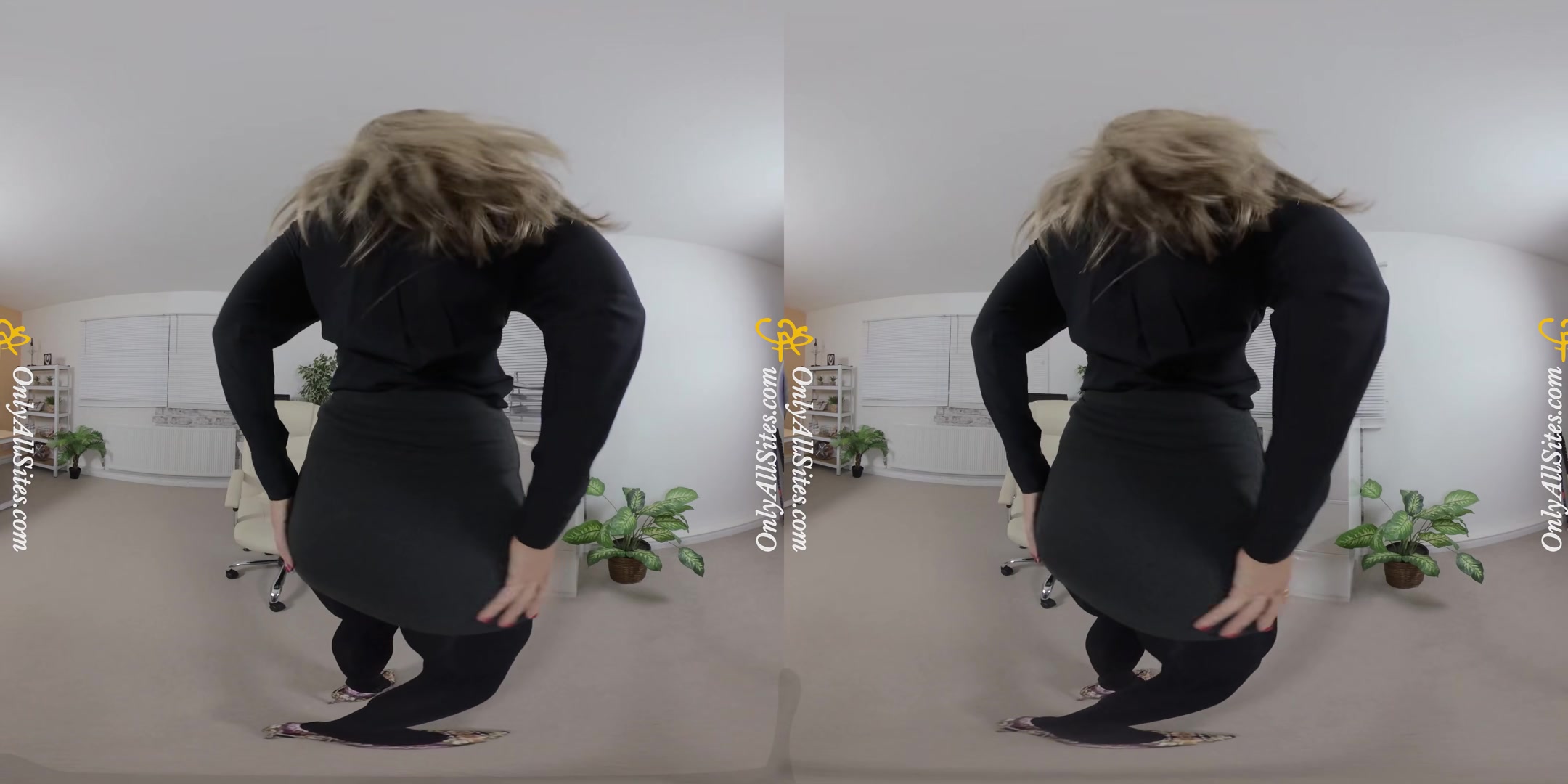 Blondie Rose - Sexy Secretary - OnlyTease