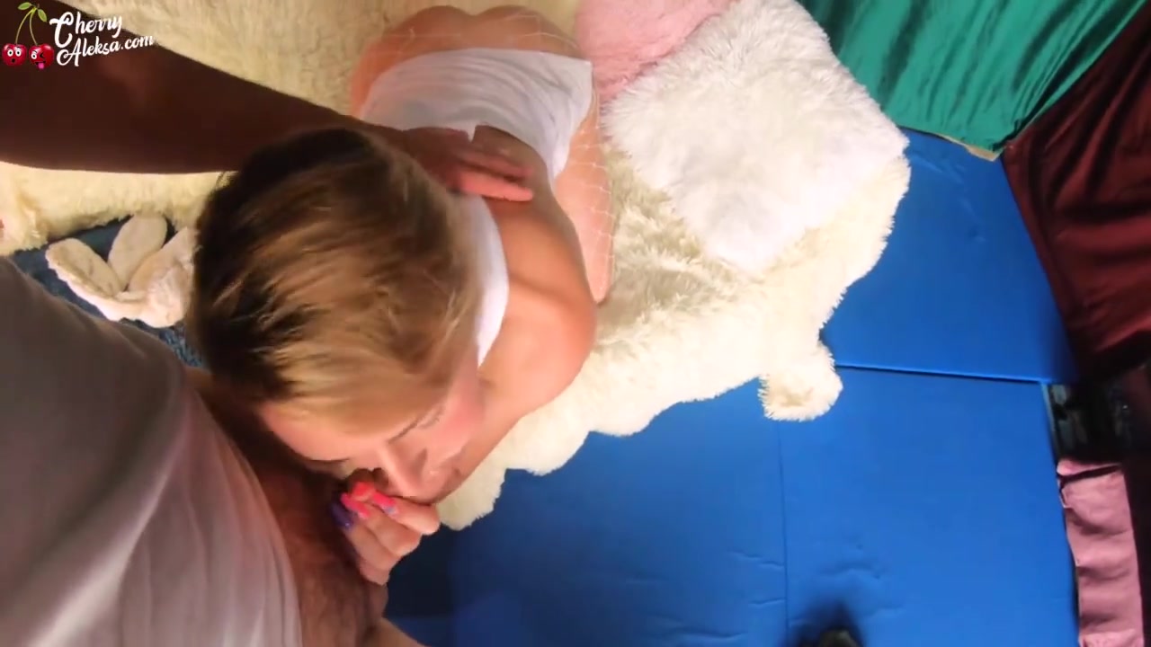 Wife Deepthroat And Passionate Ass Fucking After Watching Porn
