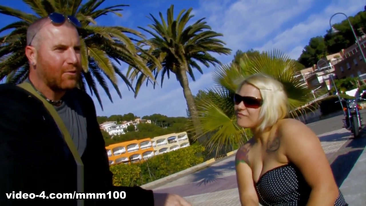 Dulce Canela in Interview Porno With Dulce Canela - MMM100