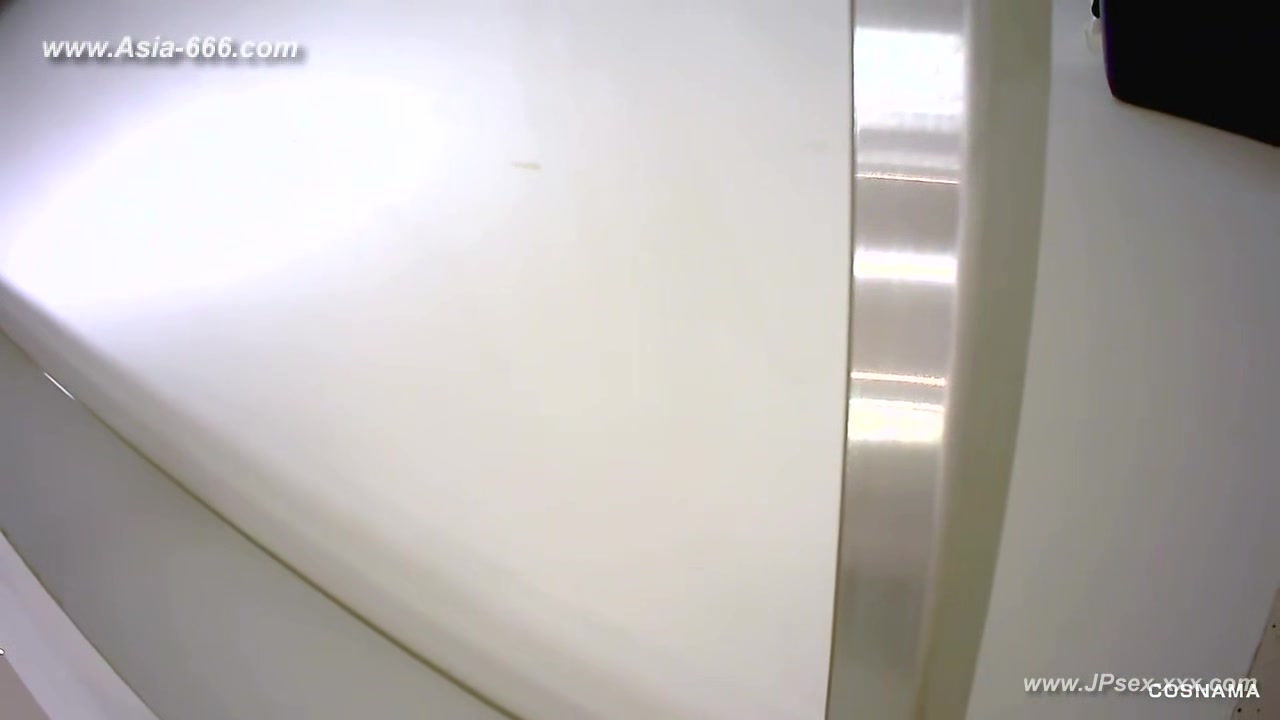 peeping japanese changeroom.10_2