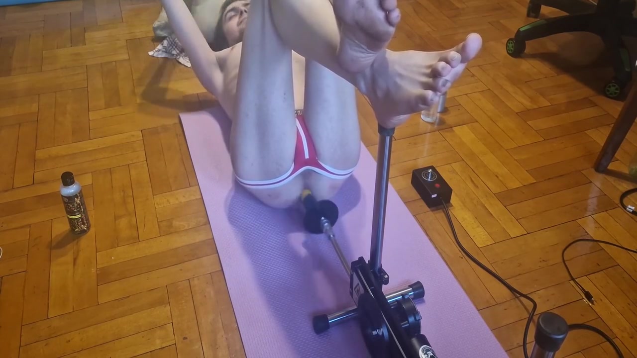 Guy Fucking Machine 7 Min