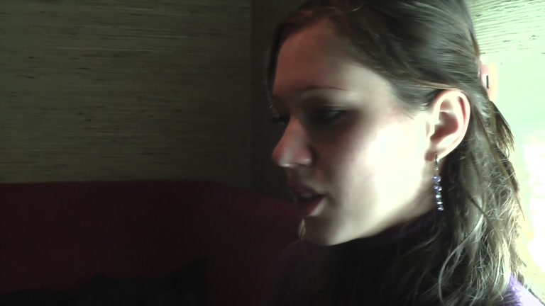 Stunning young girl in real live porn