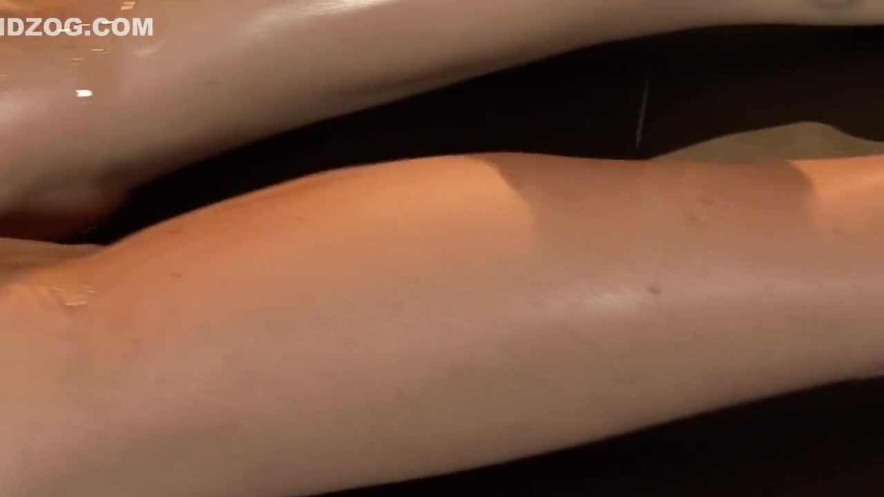 Enjoys Greasing Up And Getting Fucked - Eva Karera