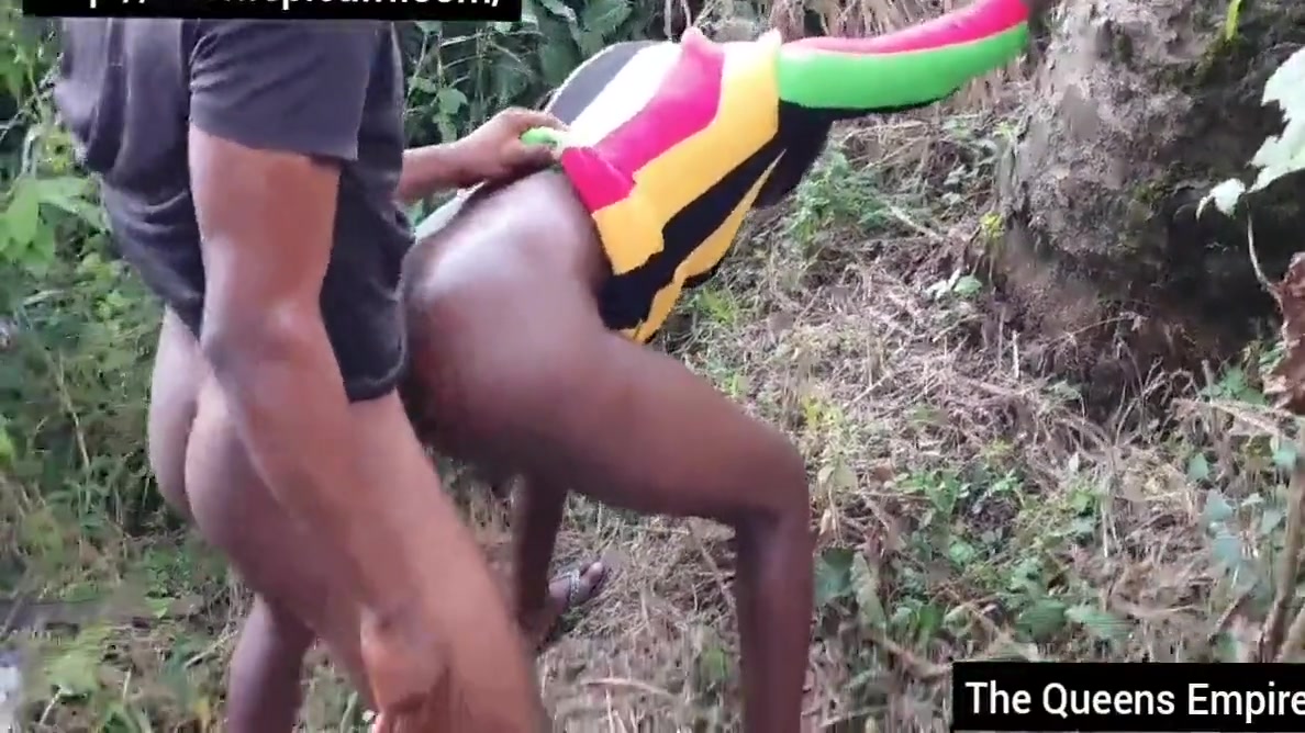 Black Girl Gets Fucked At The Back Of The Church