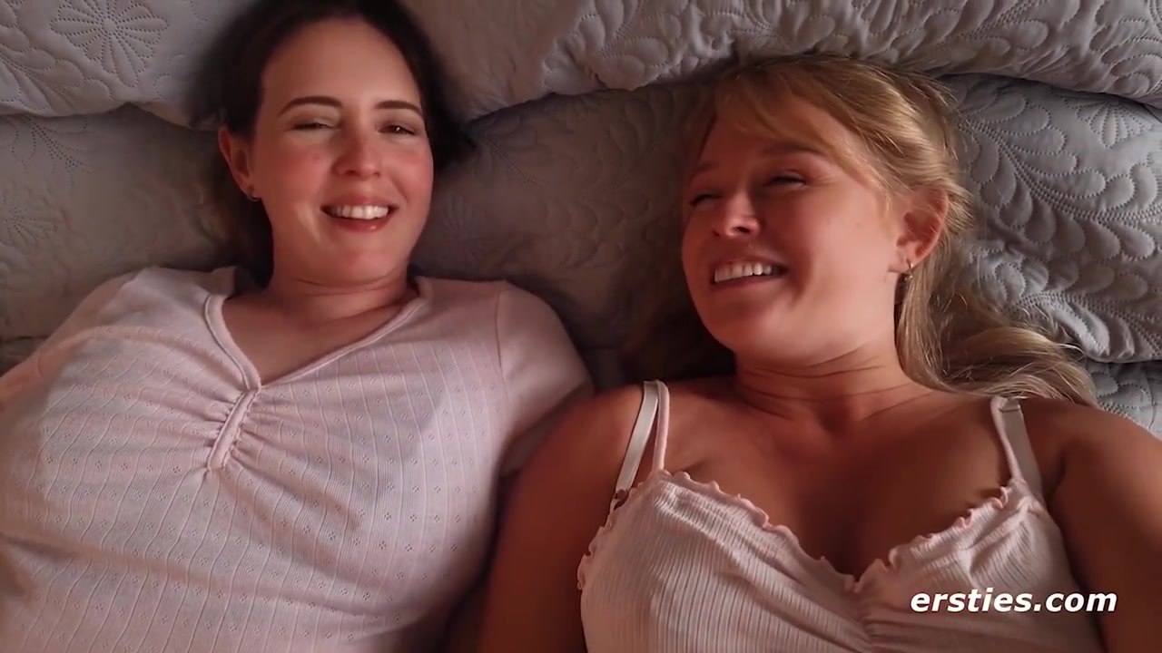 Elise And Anna Enjoy Lesbian Bonding Time Together