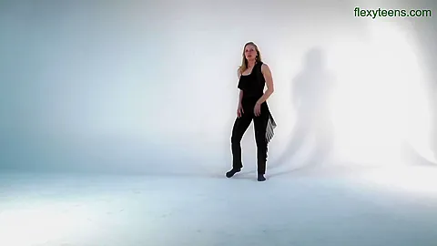 Belaya Softcore Gymnastics And Splits With Sofy A