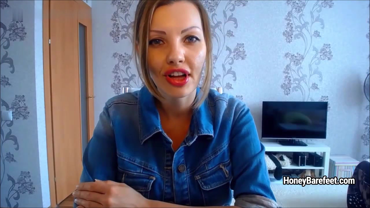 Miss Honey Barefeet - Taking Advantage Of Loser John