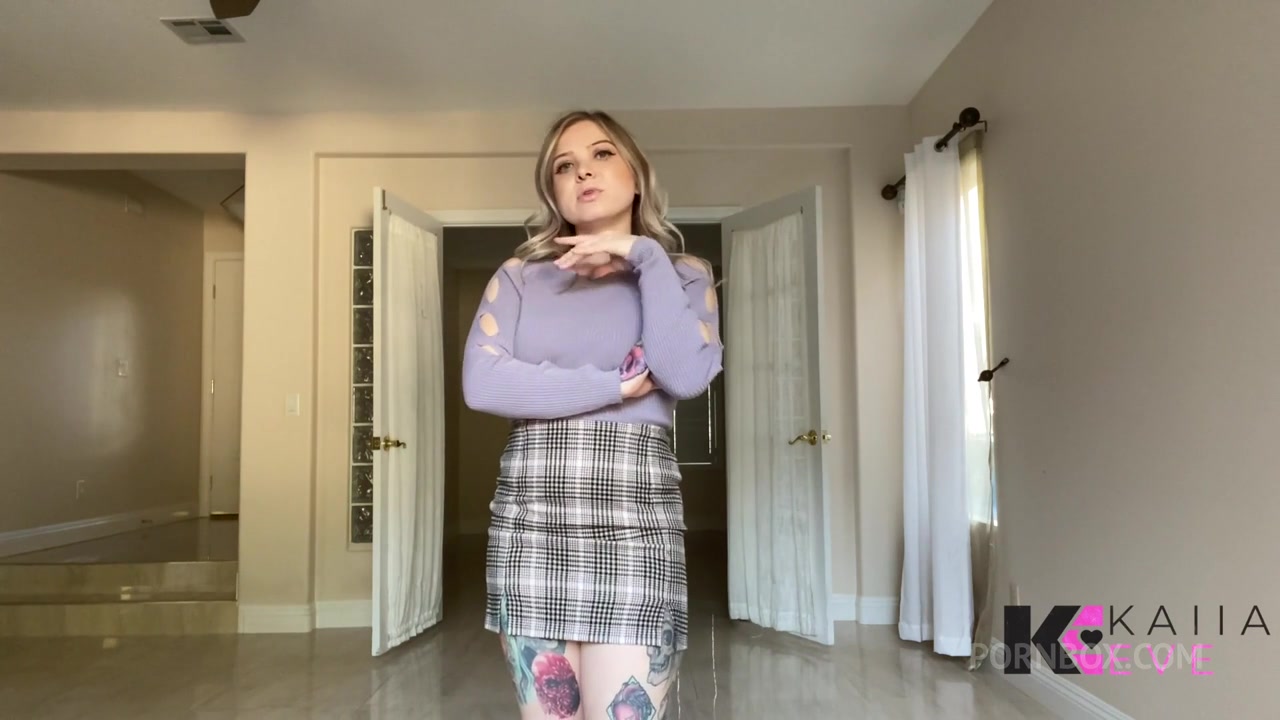 Cheating Housewife Plots for Big Cock: JOI & Squirt - PissVids
