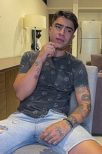 Cain Gomez