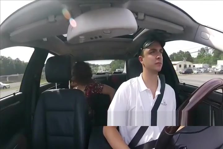 Ts chick Takes Car Sex