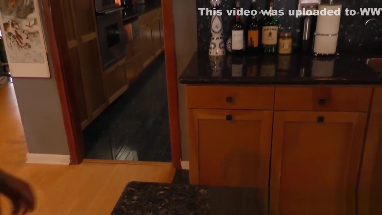 Blacked cuckolding whore blows