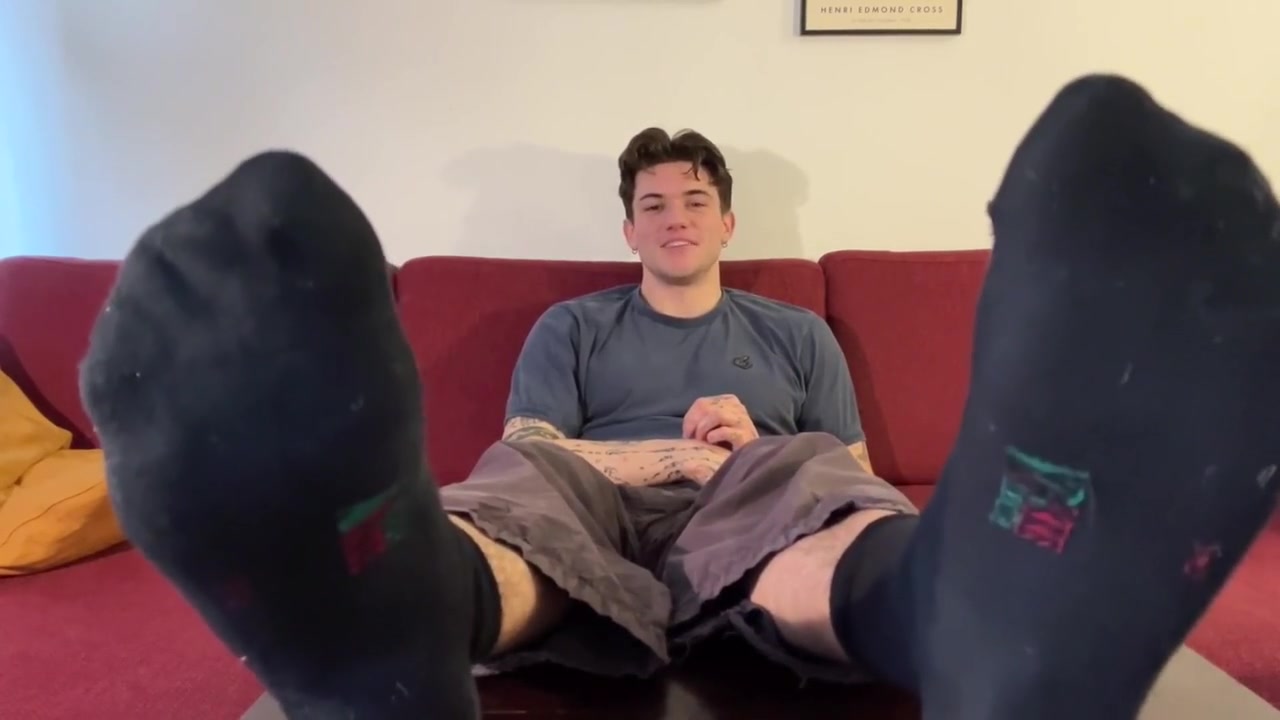Let Me Get My Feet Reaaally Close To You