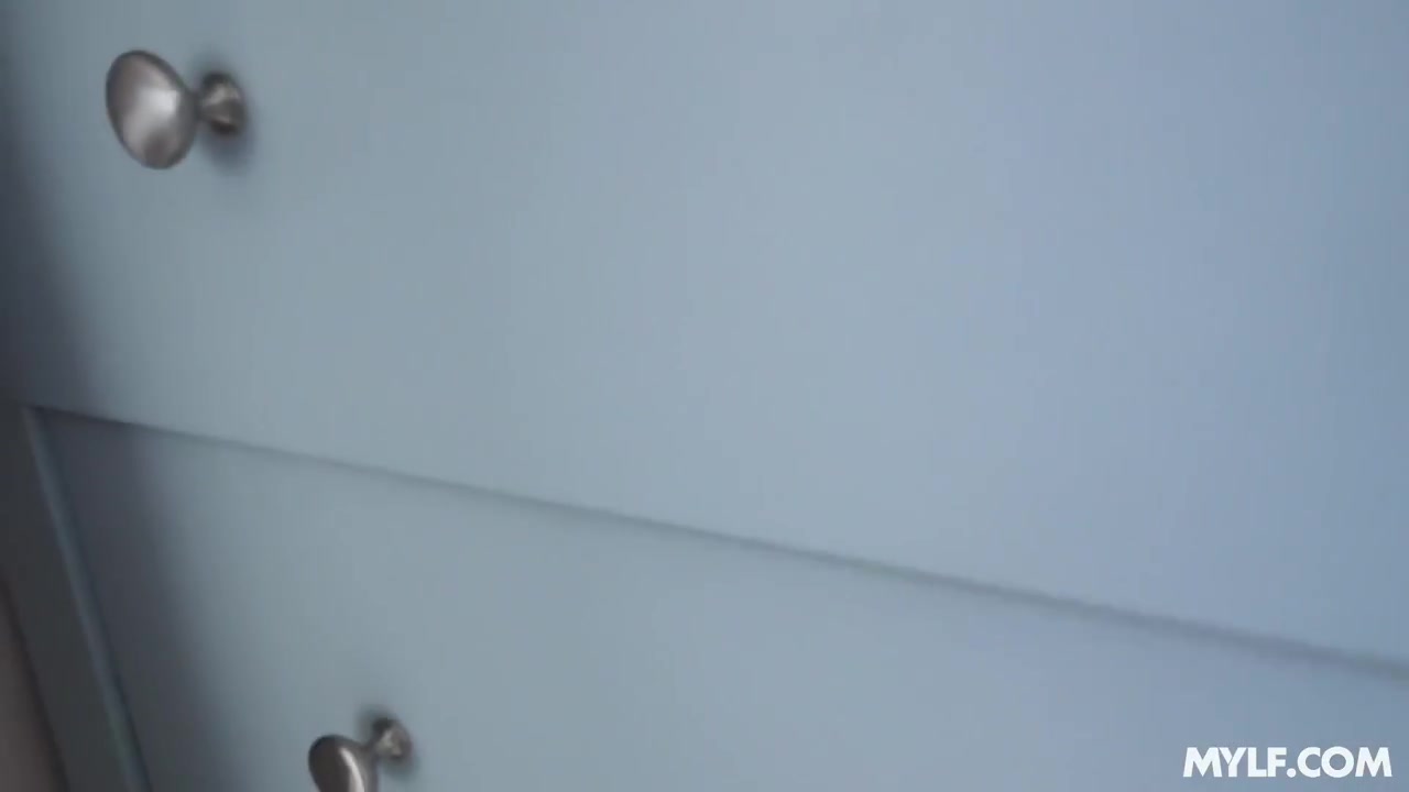 Got My Stepmom Pregnant - MYLF
