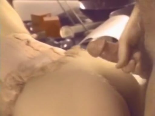 Siobhan Hunter, Nina Preta, Cassandra Leigh in vintage sex video