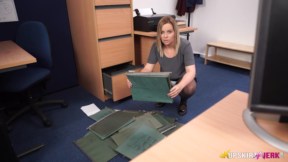 Anna Belle "After Work Wank" - UpskirtJerk