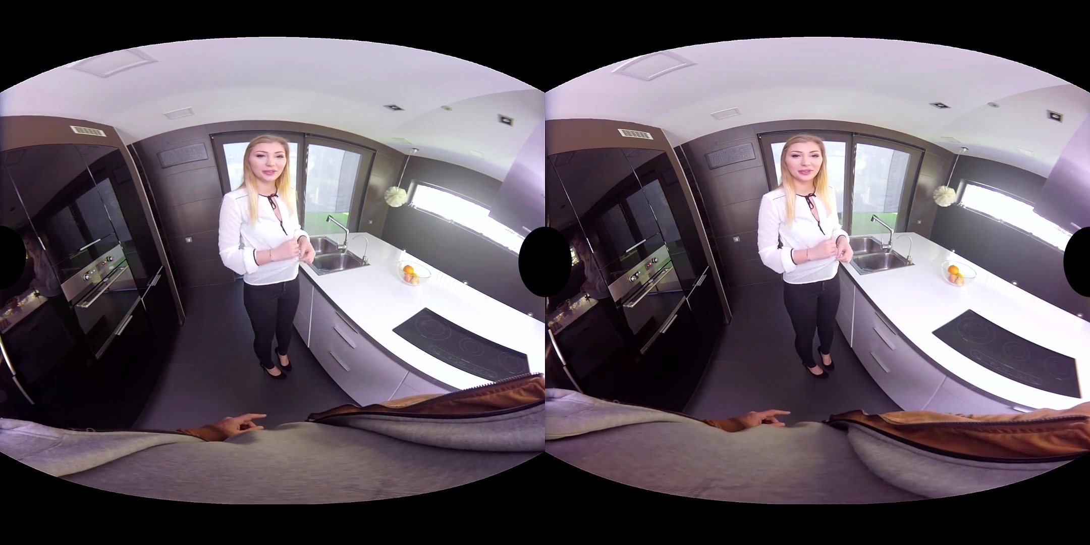 Haley Hill in Cat Sitter - VirtualRealPorn