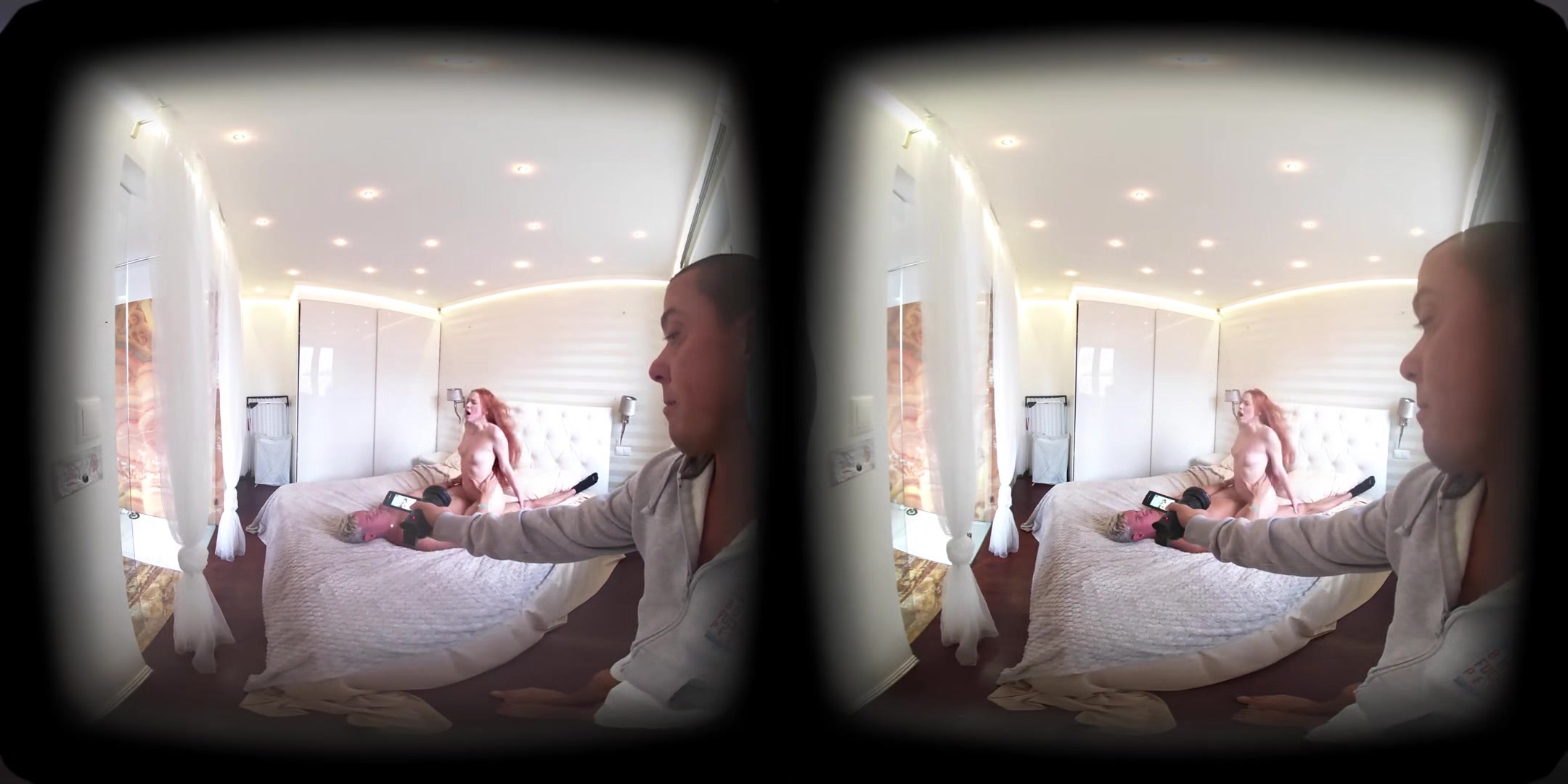 Megan Longoria – VR Behind The SceneS Part One - Greta Foss Arranges