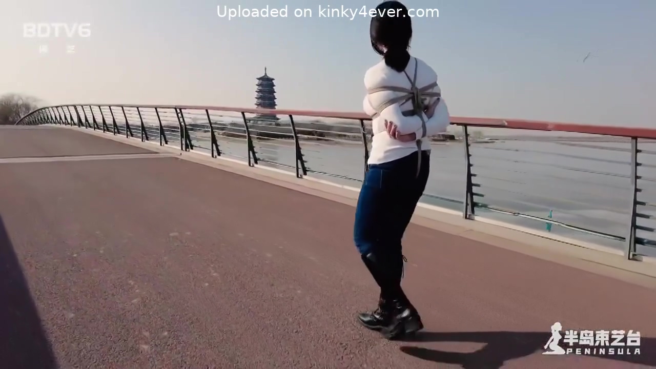 Chinese Bondage Outdoors