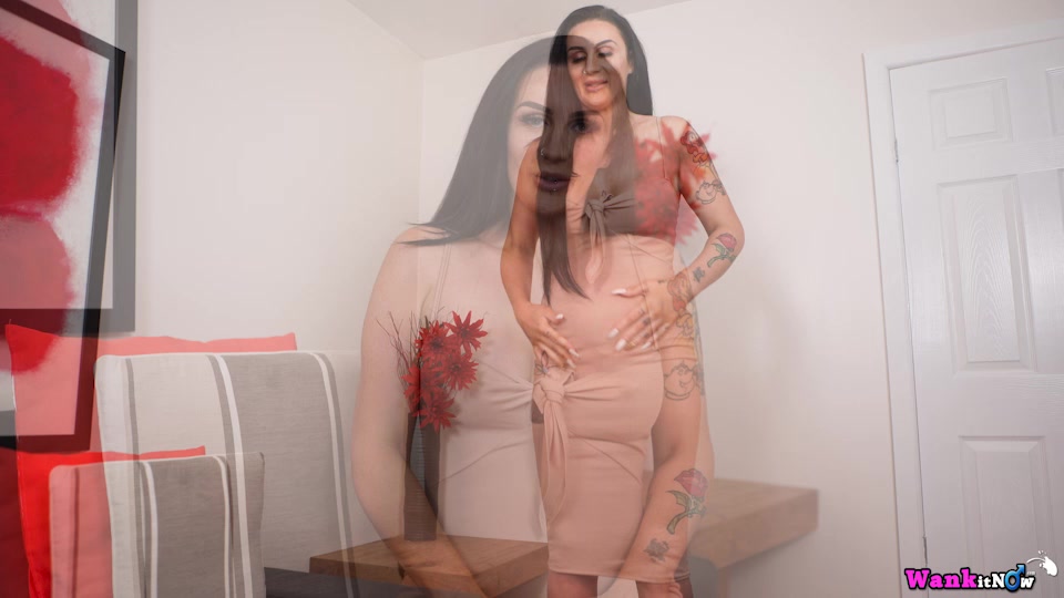 Savannah - Caught Wanking - Sexy Videos - WankitNow