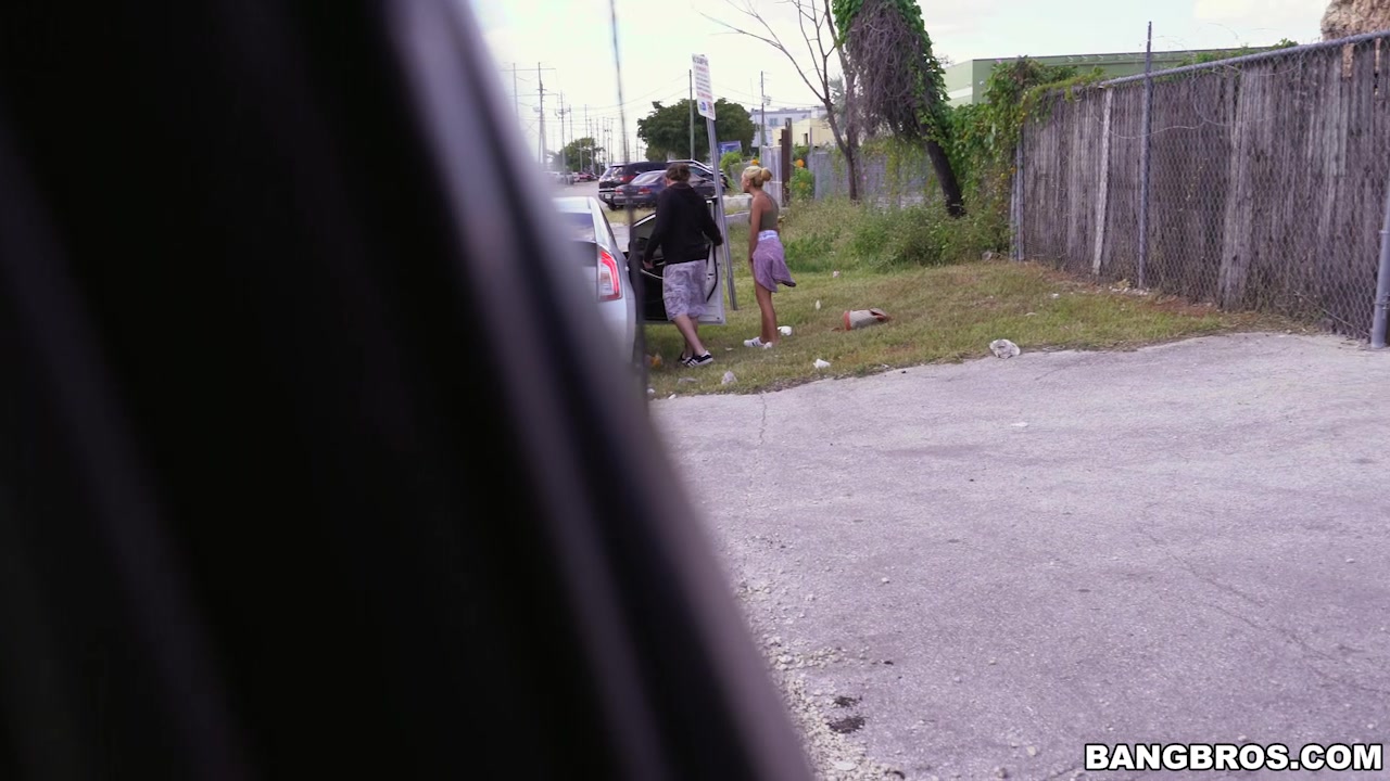 18 Year Old Brazilian Babe Gets Ditched By Her Boyfriend - BangBus