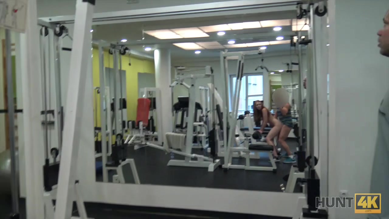 HUNT4K. Naughty guy picks up young hottie and fucks her right in gym