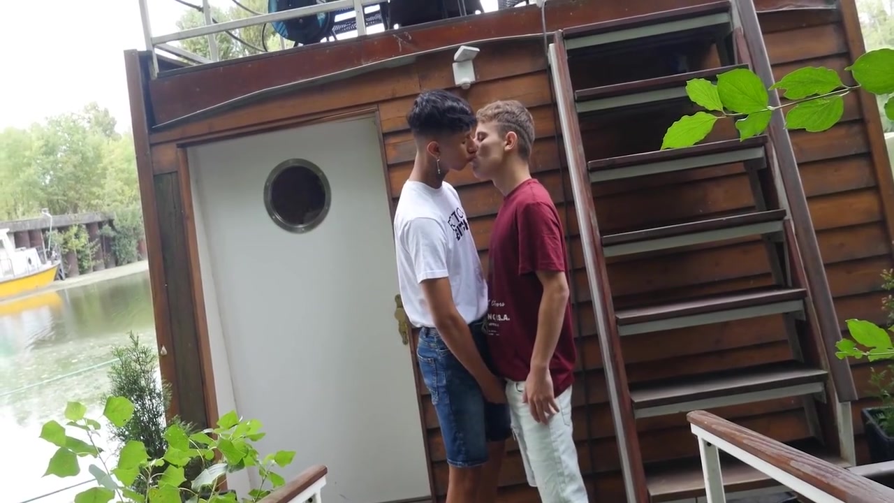 Ollie Barn, Archi Gold And Sam Narcis In Anal Fucked By Twink