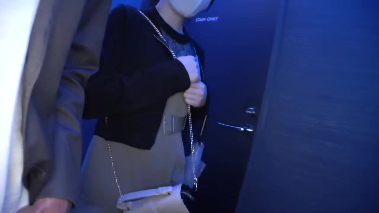 0008972_細身 素人 顔射などが含まれている