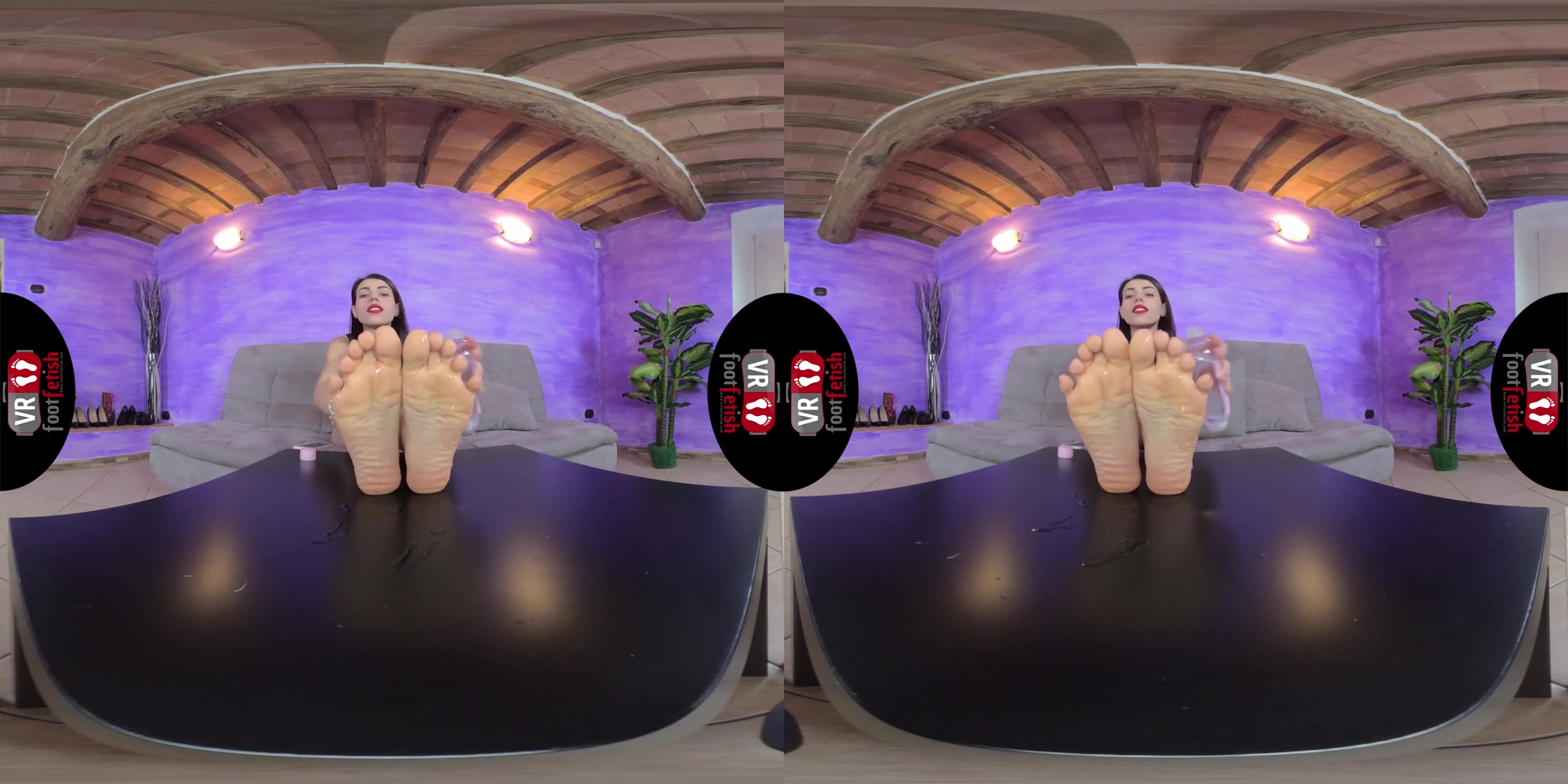 Super-hot Petra Spreads Her Delicious Toes And Wears Transparent Open-toe Sandals - VRFootFetish
