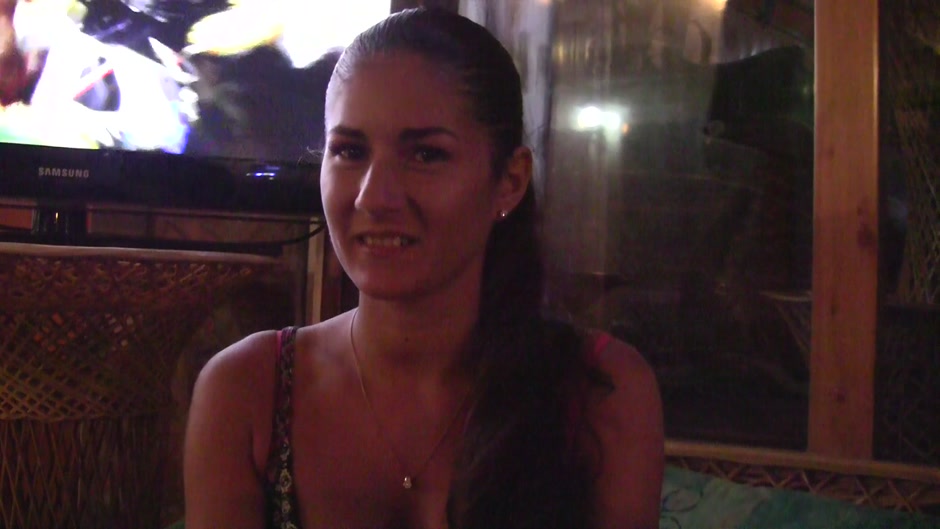 Agnessa in amateur sex scene with a couple fucking in nature