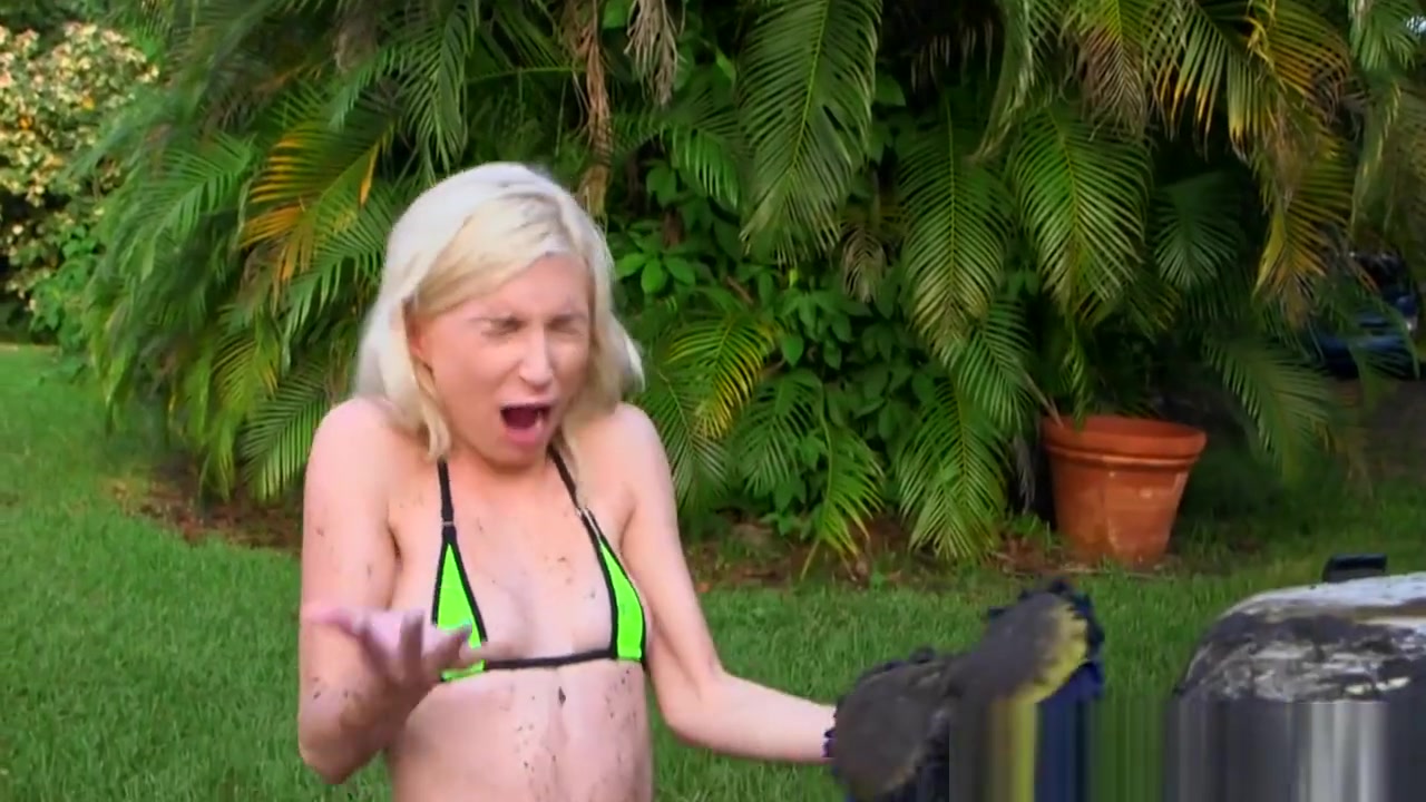 Busty Redhead Cougar Licked Outdoors By teen 18+