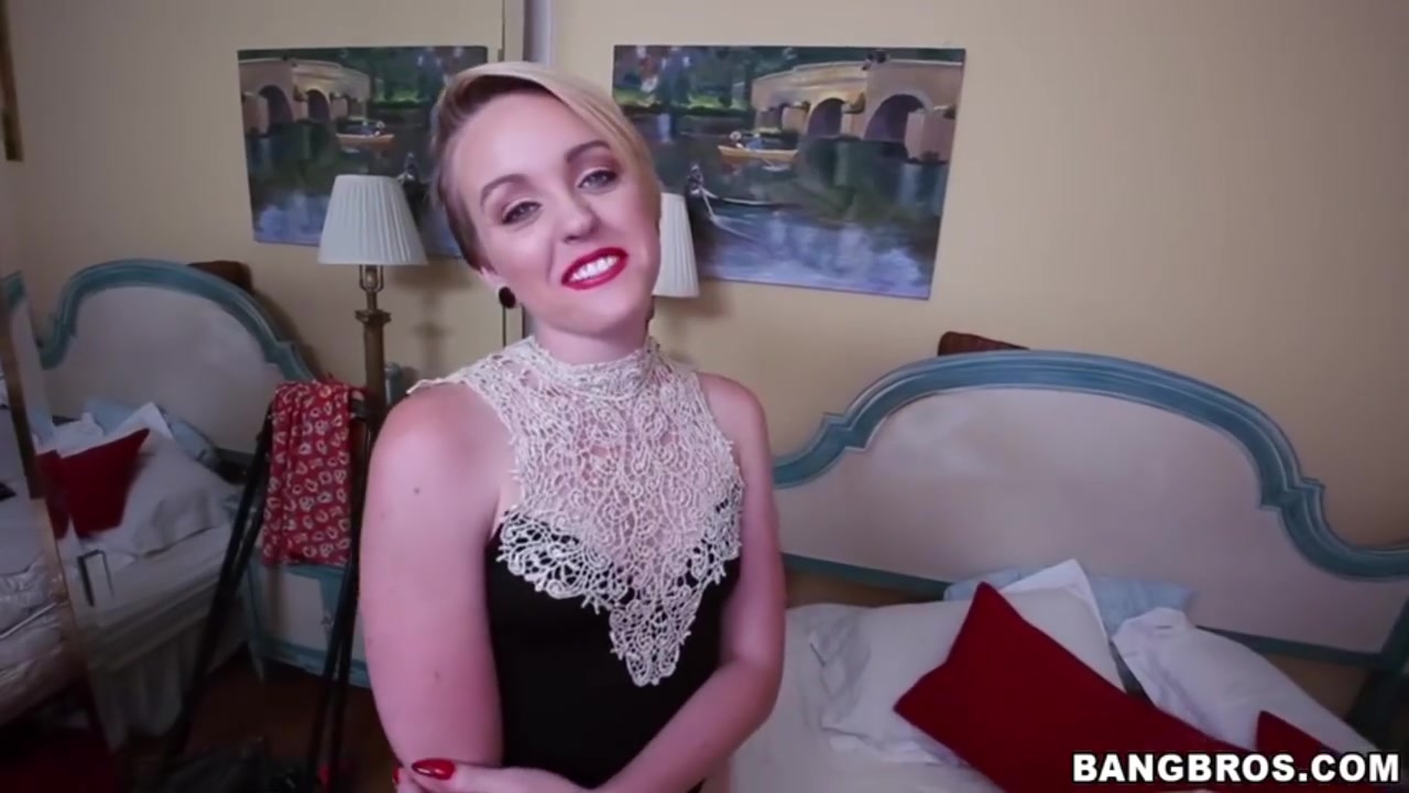 Miley Lookalike