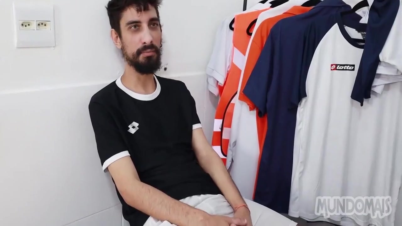 Comi Meu Parceiro Do Futebol No Vestiario! 4 Min With Gay Porn And Lucca Defisten