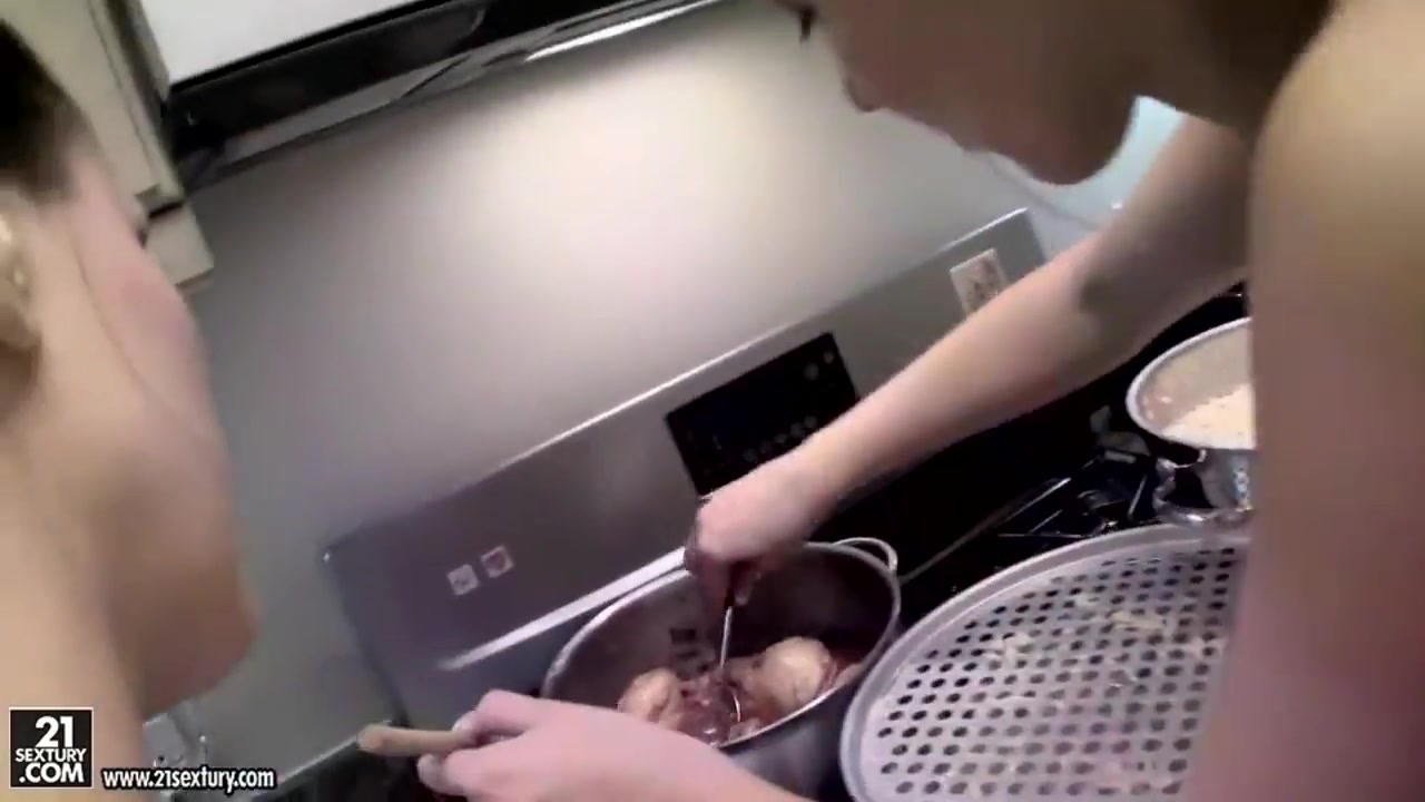 Cindy Hope and Sandy are cooking in the kitchen