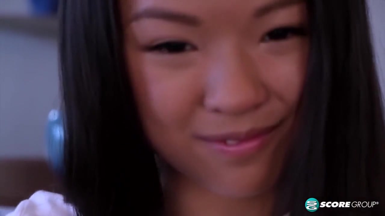 Lulu Chu And Louise Louellen - Flattie Asian Tease