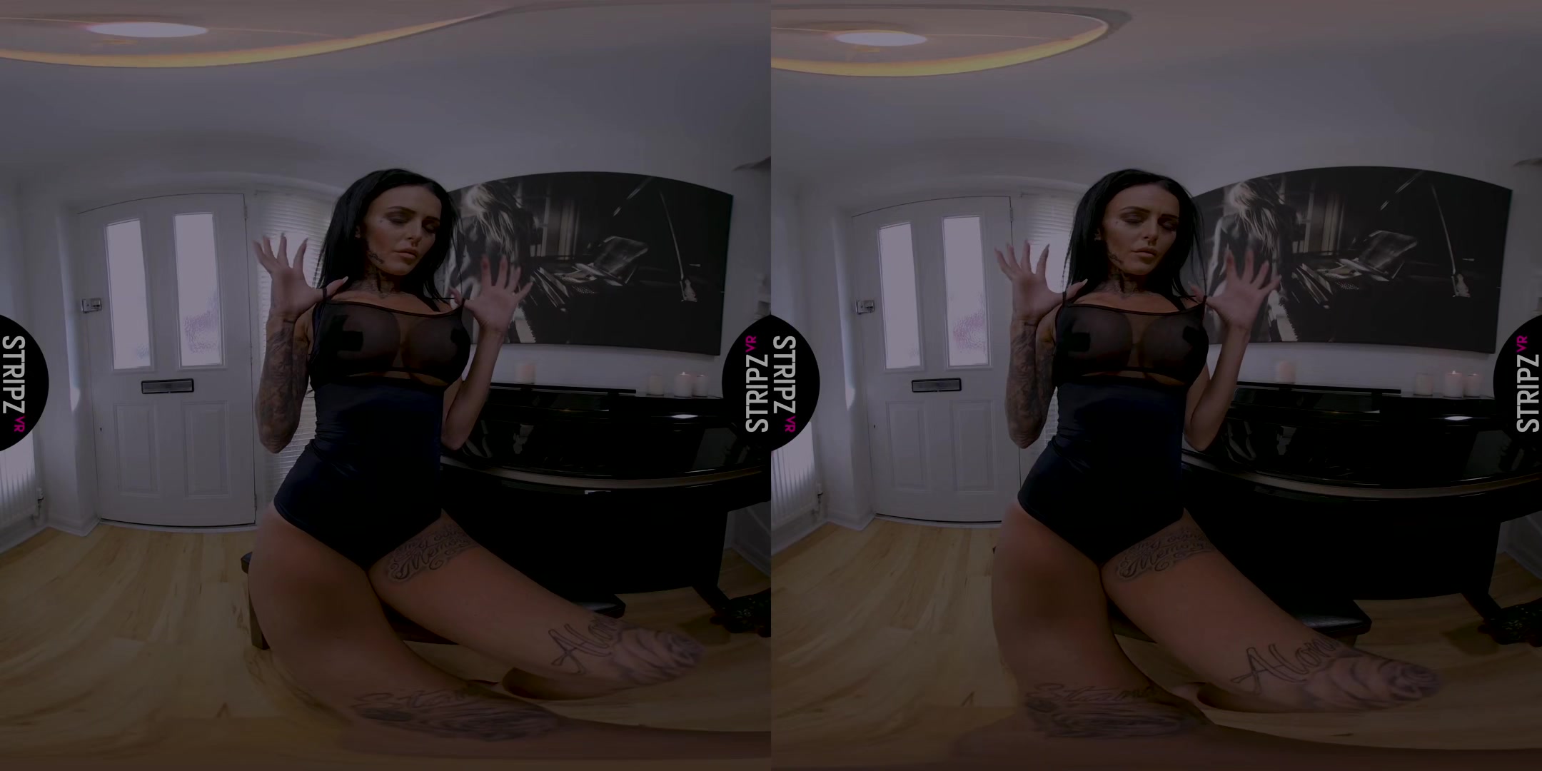 Wax My Bitch Up! - StripzVR