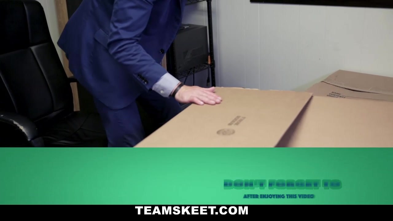 Luna Rival In Unboxing A Bride