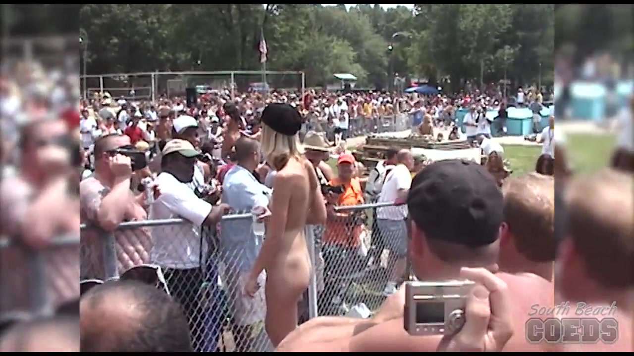 July 2003 Video From Inside The Fence At Nap - SouthBeachCoeds