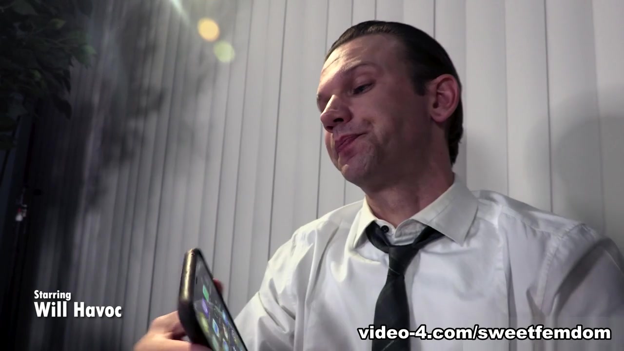 Madeline Marlowe & Will Havoc in Hot Secretary: Using Her Boss's Tongue - SweetFemdom