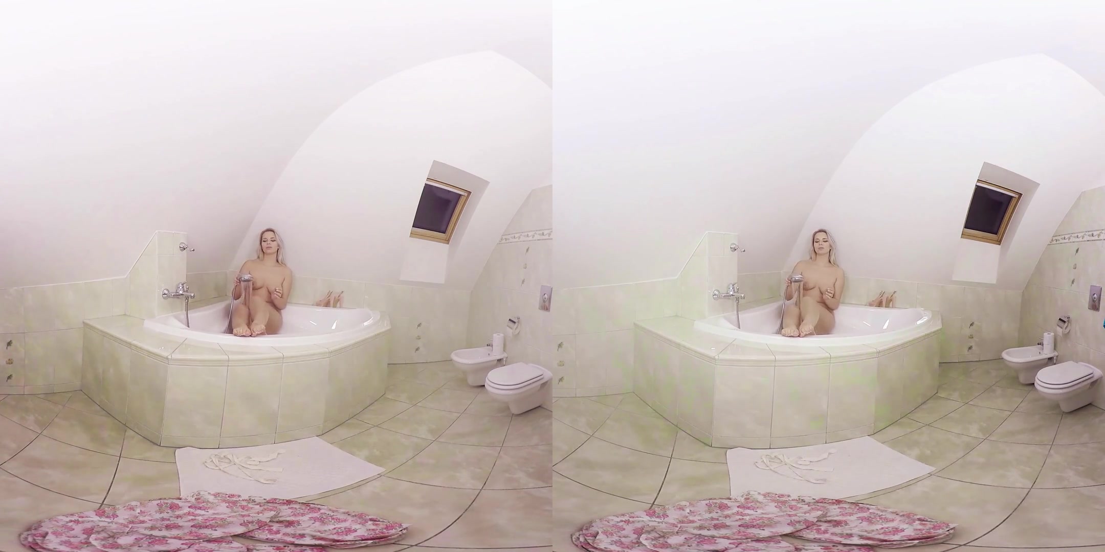 Nikky Dream in Nikky Dream Plays in the Tub - BravoModelsMedia