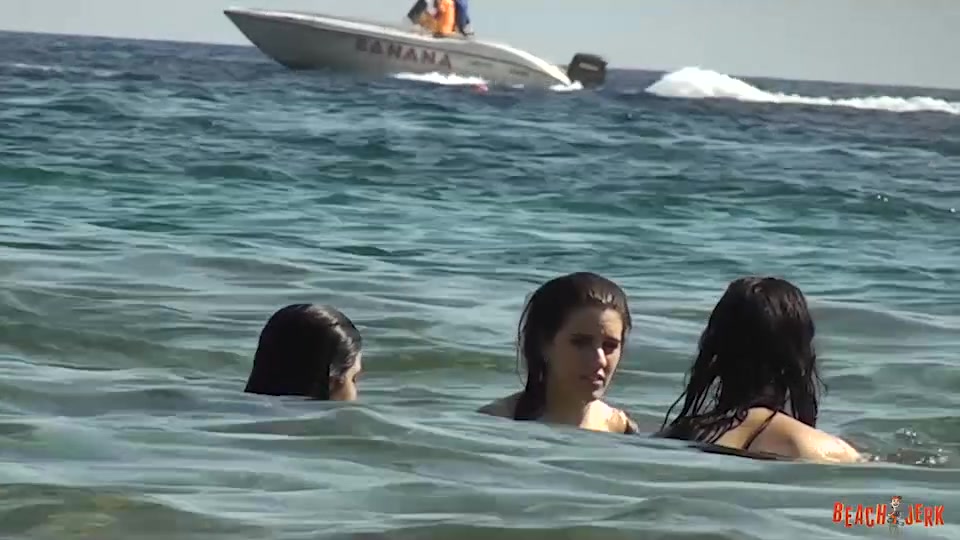 Sea, sand and boobs - BeachJerk