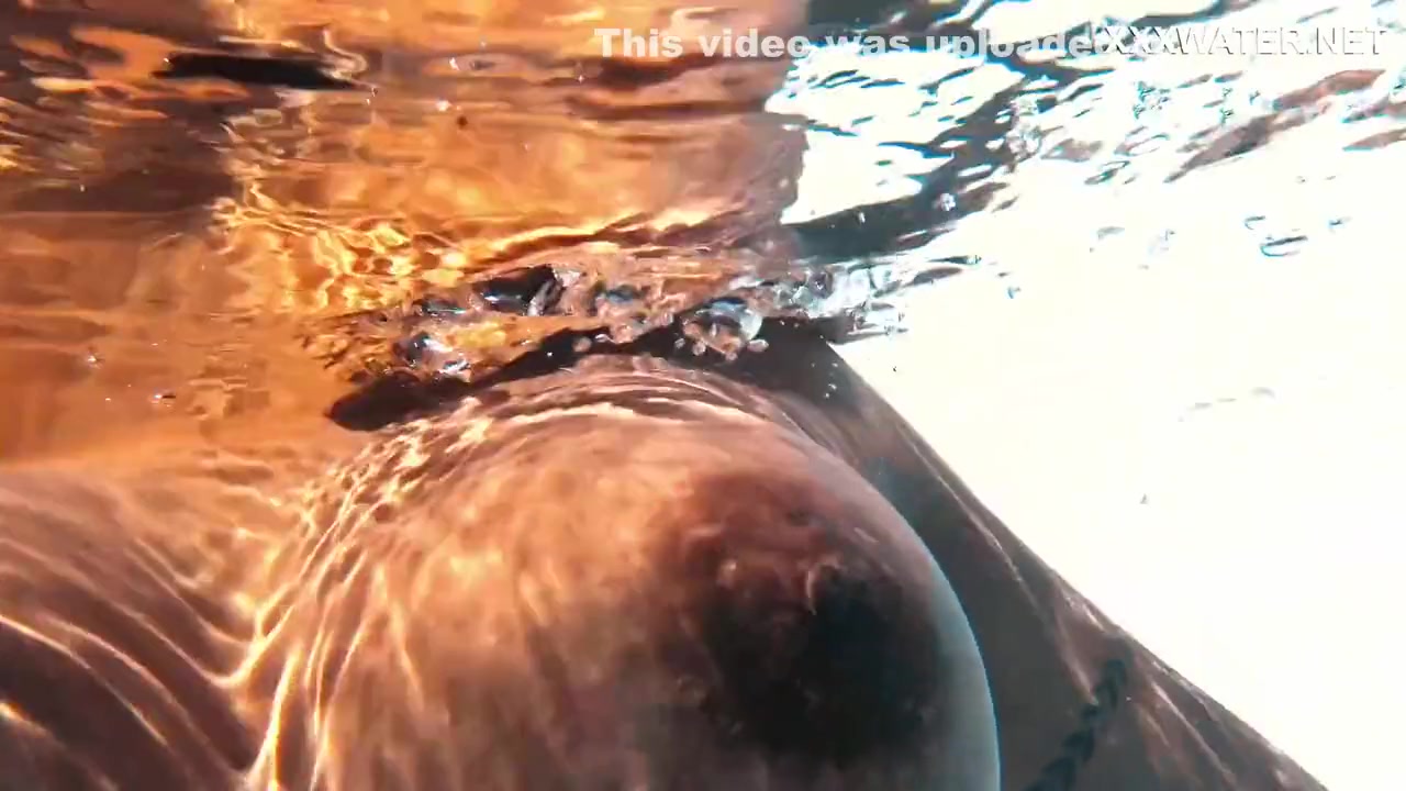 Venezuelan Juicy teen 18+ Showing Big Tits Underwater