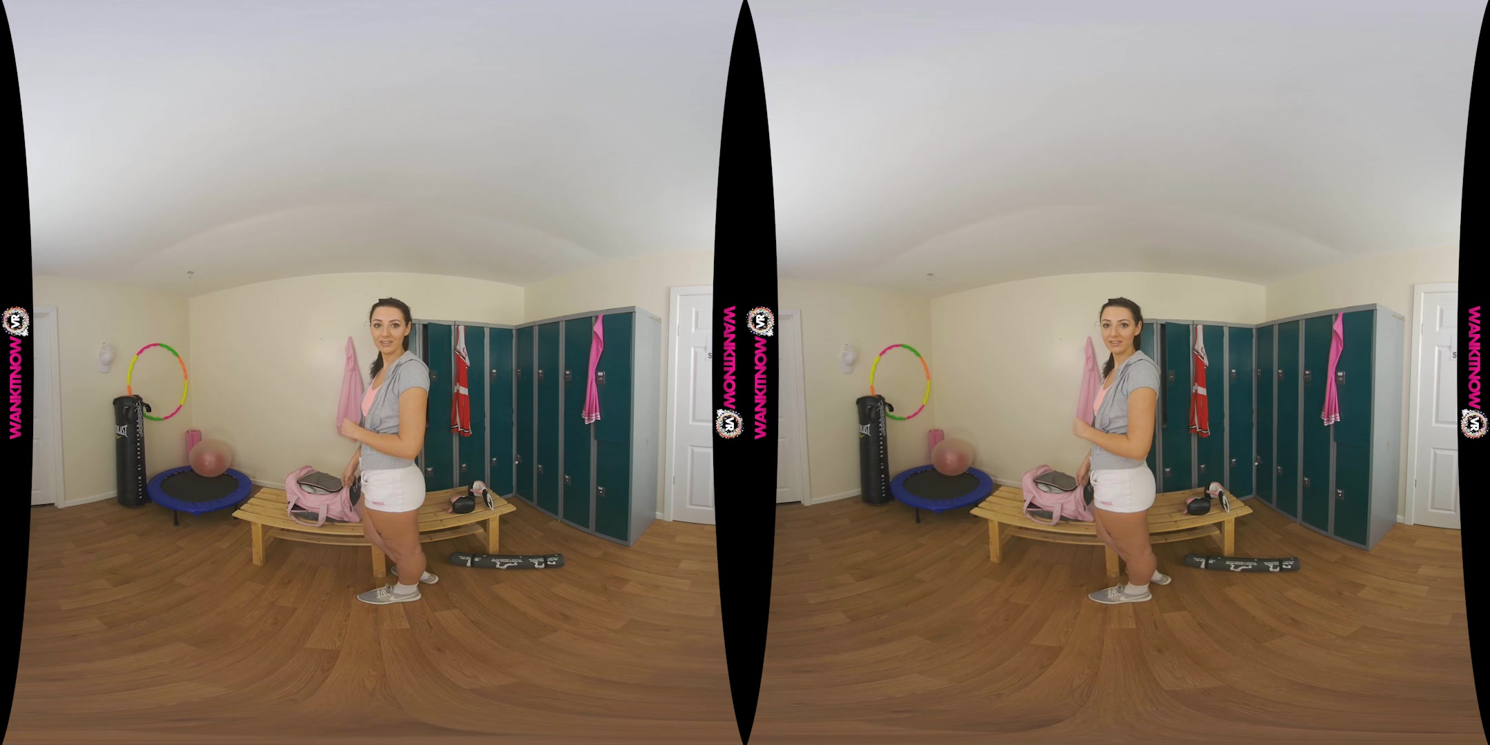 Sporty Seduction featuring Violet - WankitNowVR