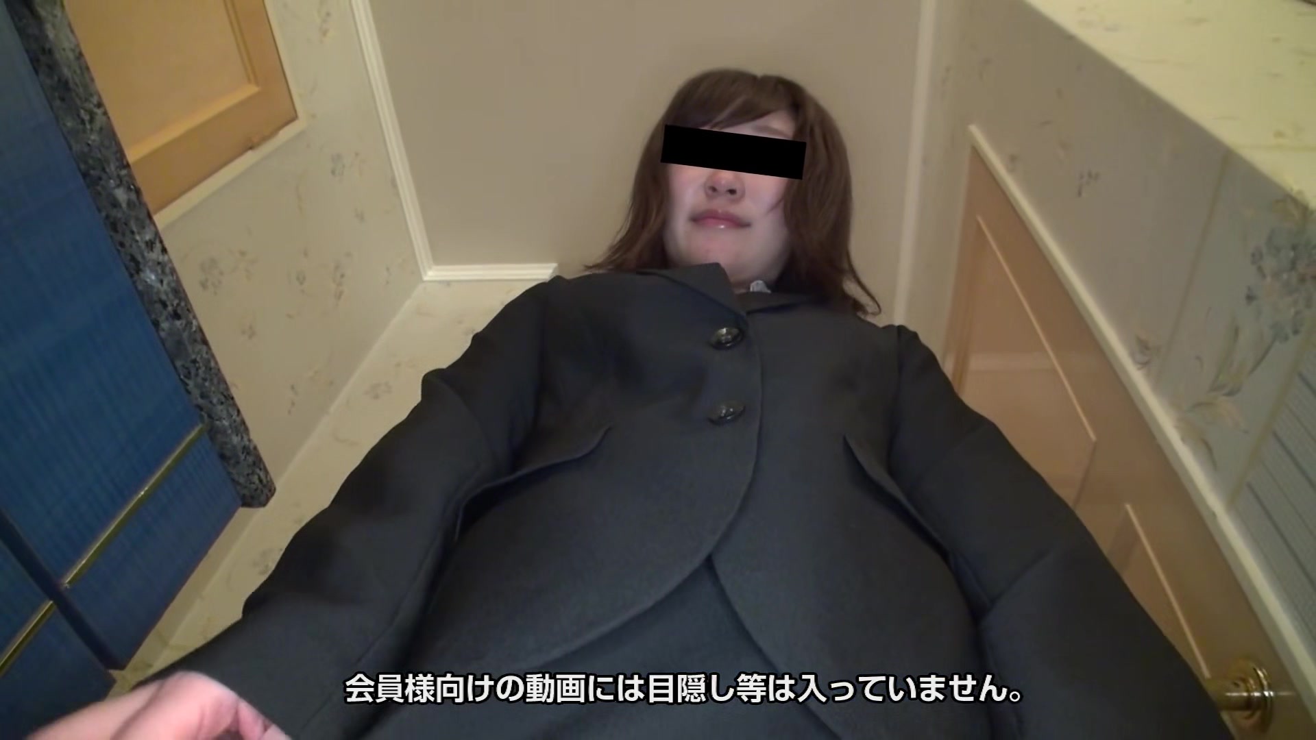 Ryoko Akahori Bimbo Job Hunting Woman Dressed In A Recruit Suit - 10musume