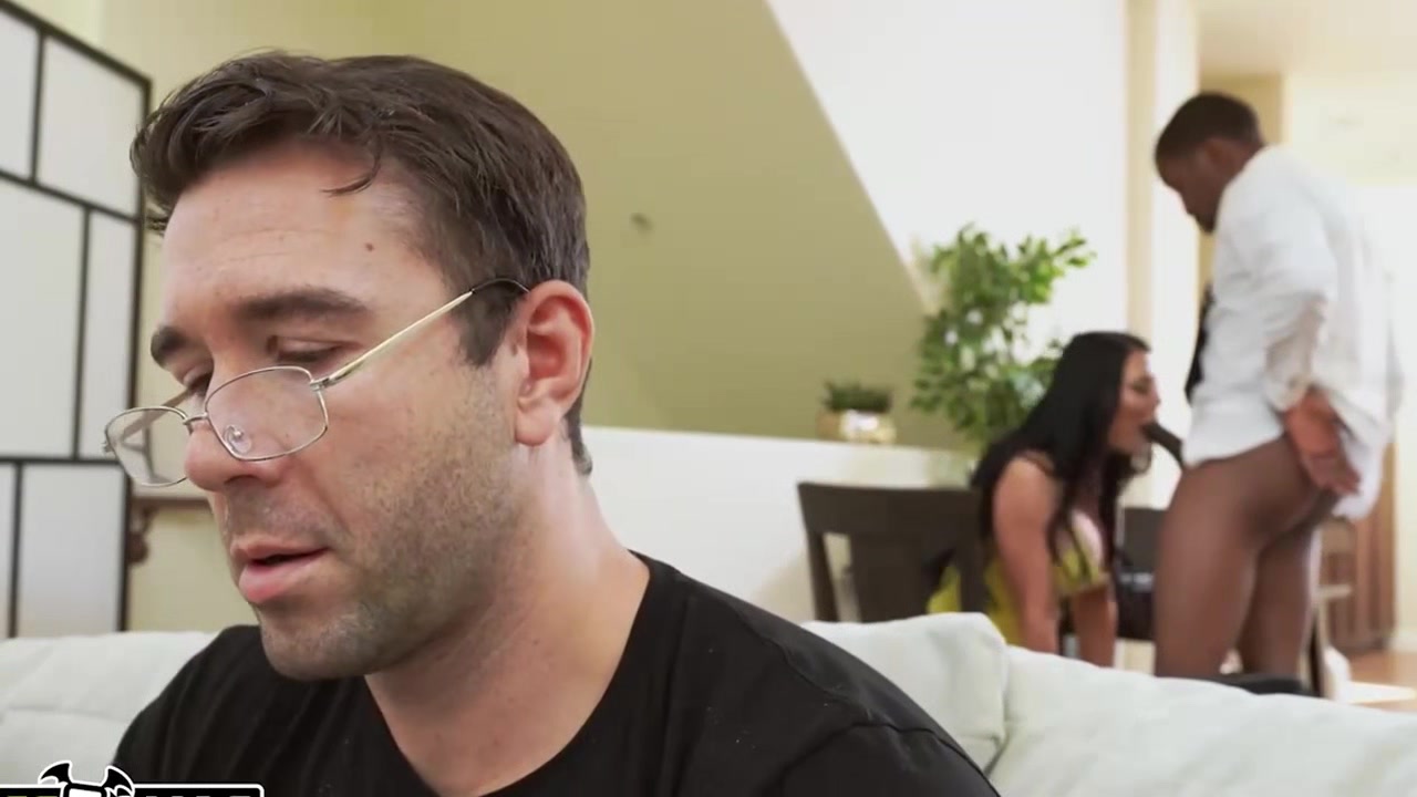 tech guy will help his wife