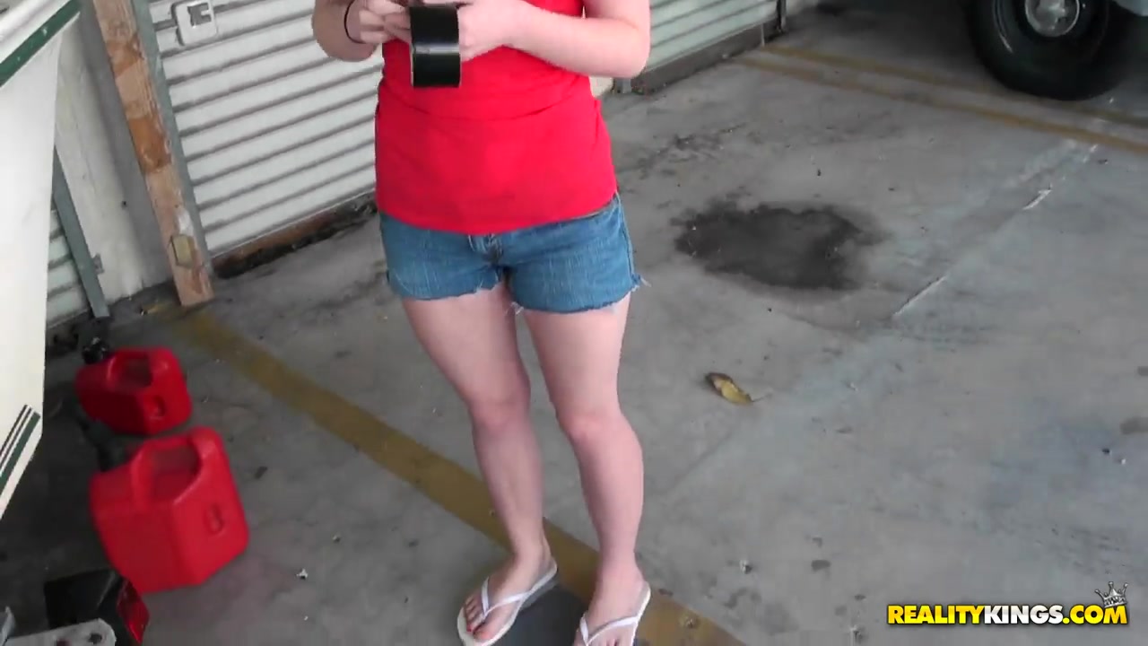 teen 18+ cutie sucking a cock for money in the garage