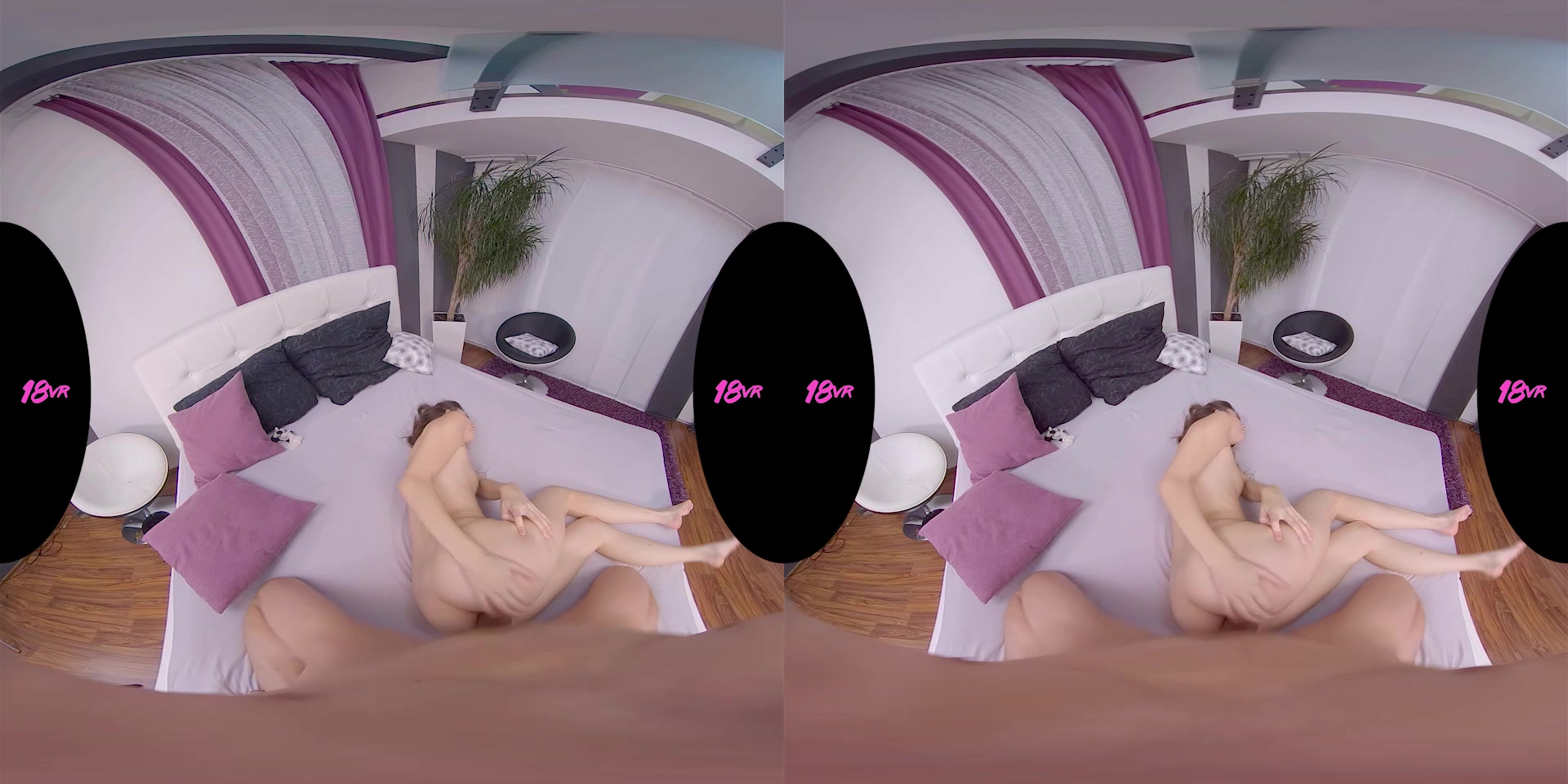 Lina Luxa in La French Touch - 18VR