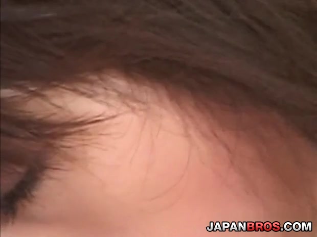 Sexy Mayumi sucks on thick cock and drills pussy