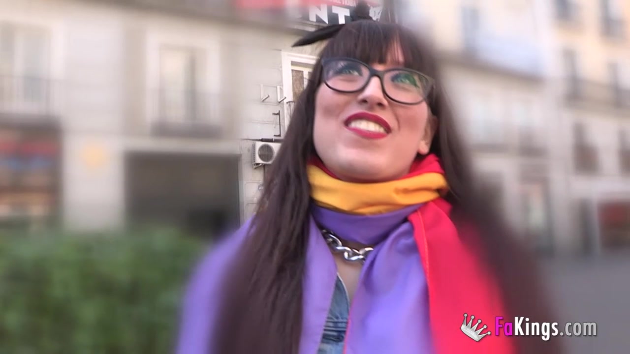 Leftist girl fuckedup the ass by two hunks